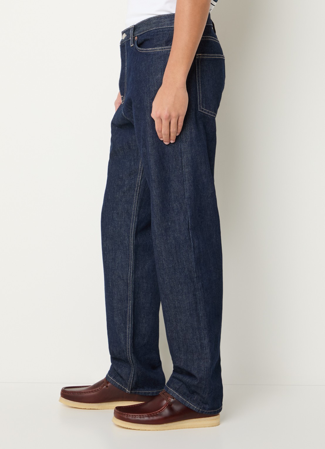 SAMSØE SAMSØE Addie loose fit jeans met donkere wassing - detail 2 indigo