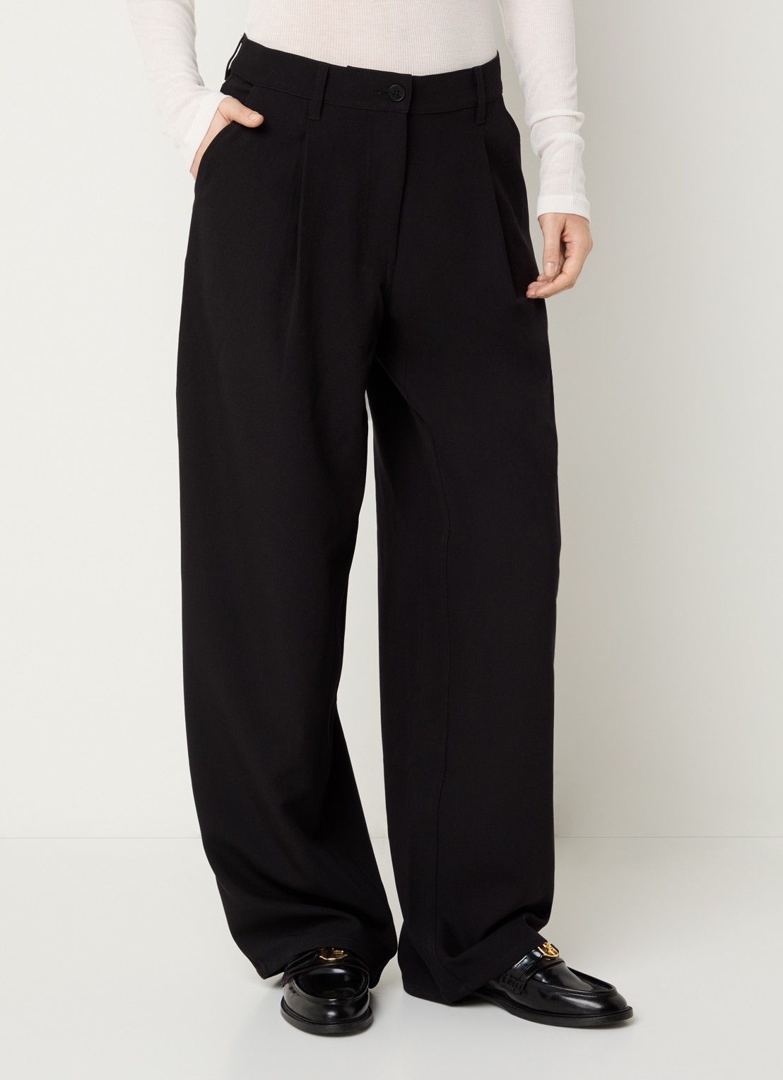 SAMSØE SAMSØE Harper high waist wide fit pantalon met steekzakken - detail 4 zwart