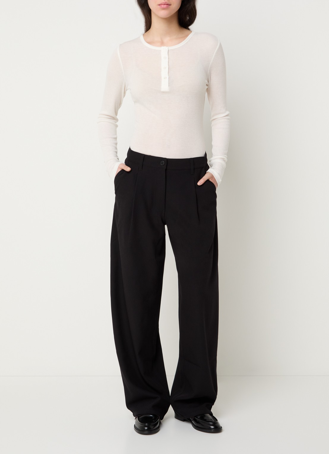 SAMSØE SAMSØE Harper high waist wide fit pantalon met steekzakken - voorkant 2 zwart
