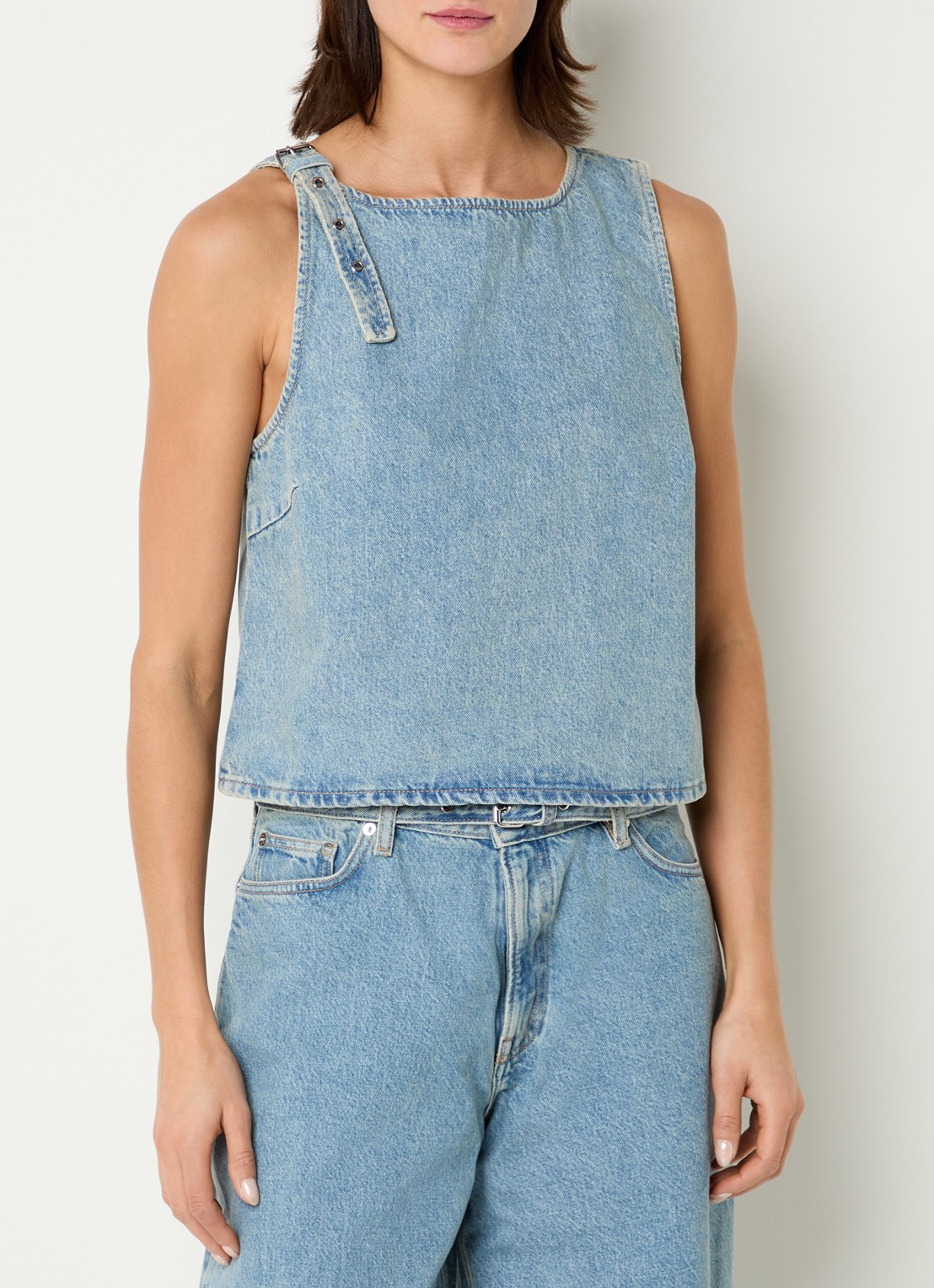 SAMSØE SAMSØE Molly top van denim  - detail lichtblauw