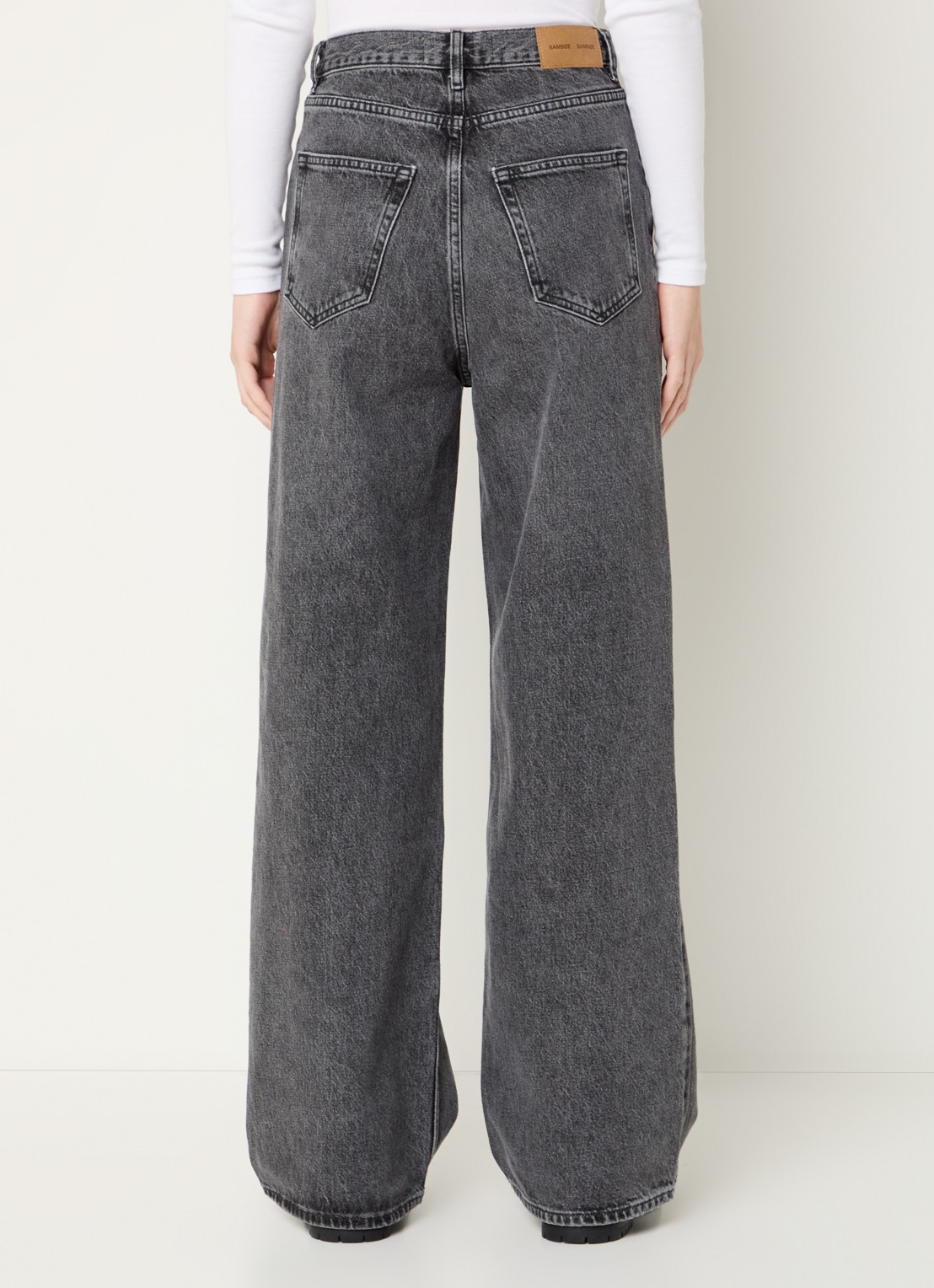 SAMSØE SAMSØE Rebecca loose fit jeans met gekleurde wassing - achterkant antraciet