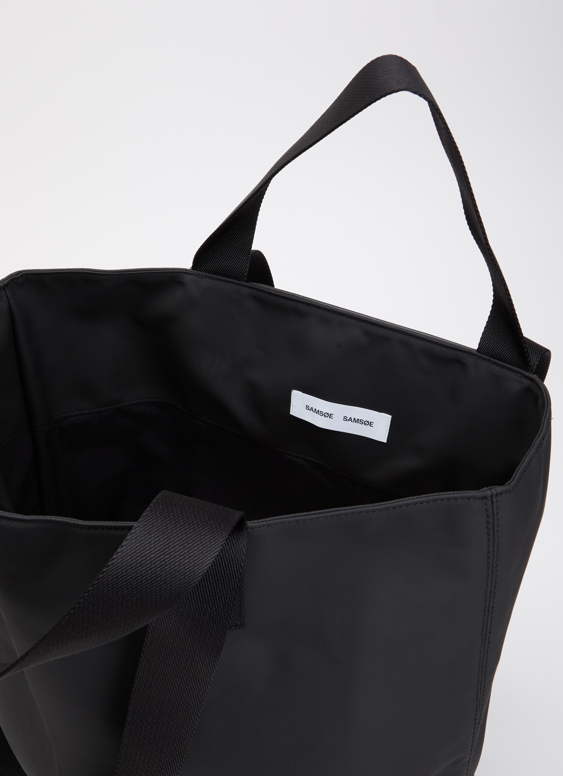 SAMSØE SAMSØE Saemil shopper met waterafstotende coating - detail 2 zwart