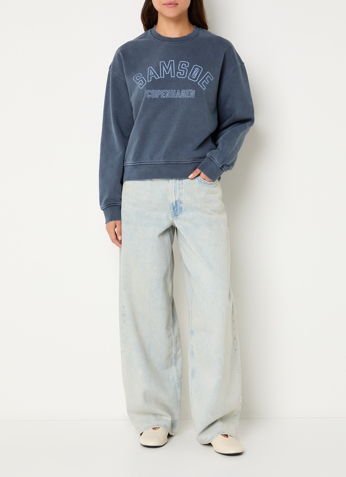 SAMSØE SAMSØE Savan sweater met logoprint - voorkant 2 indigo
