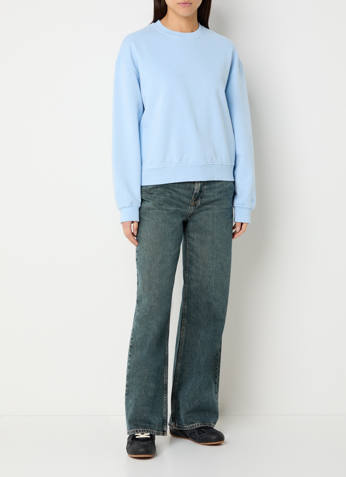 SAMSØE SAMSØE Van sweater met ronde hals - voorkant 3 lichtblauw