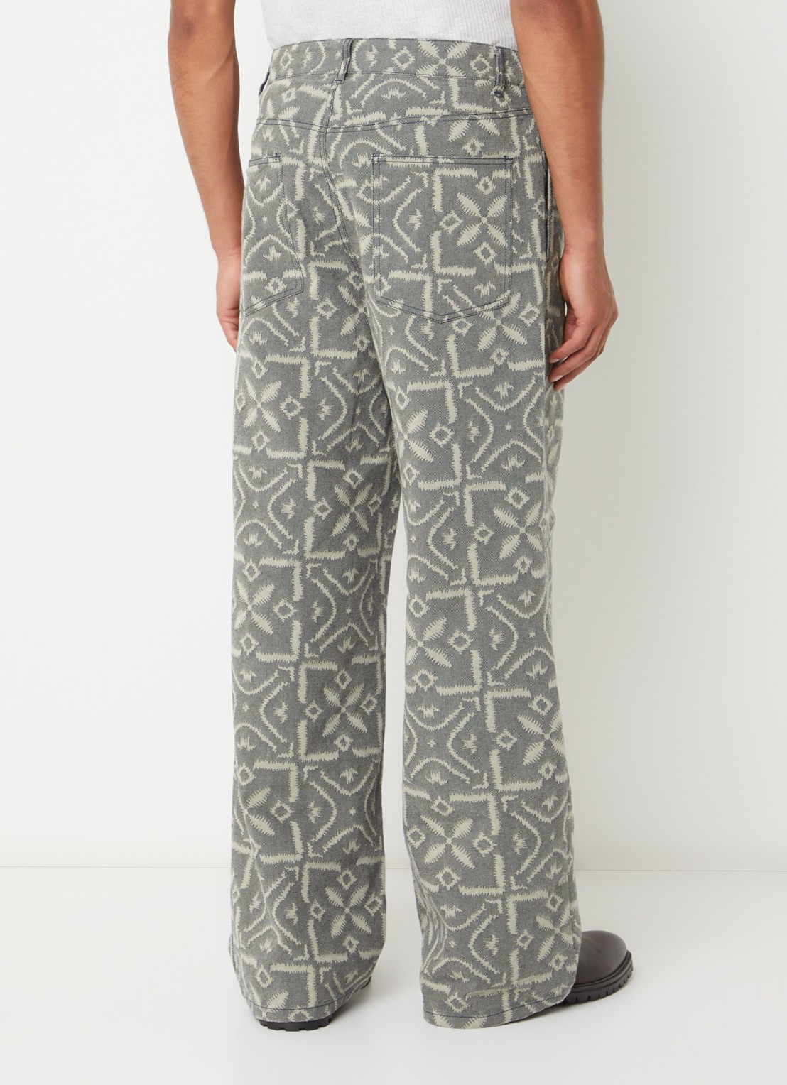 SAMSØE SAMSØE Bruce wide fit chino met print - achterkant olijfgroen