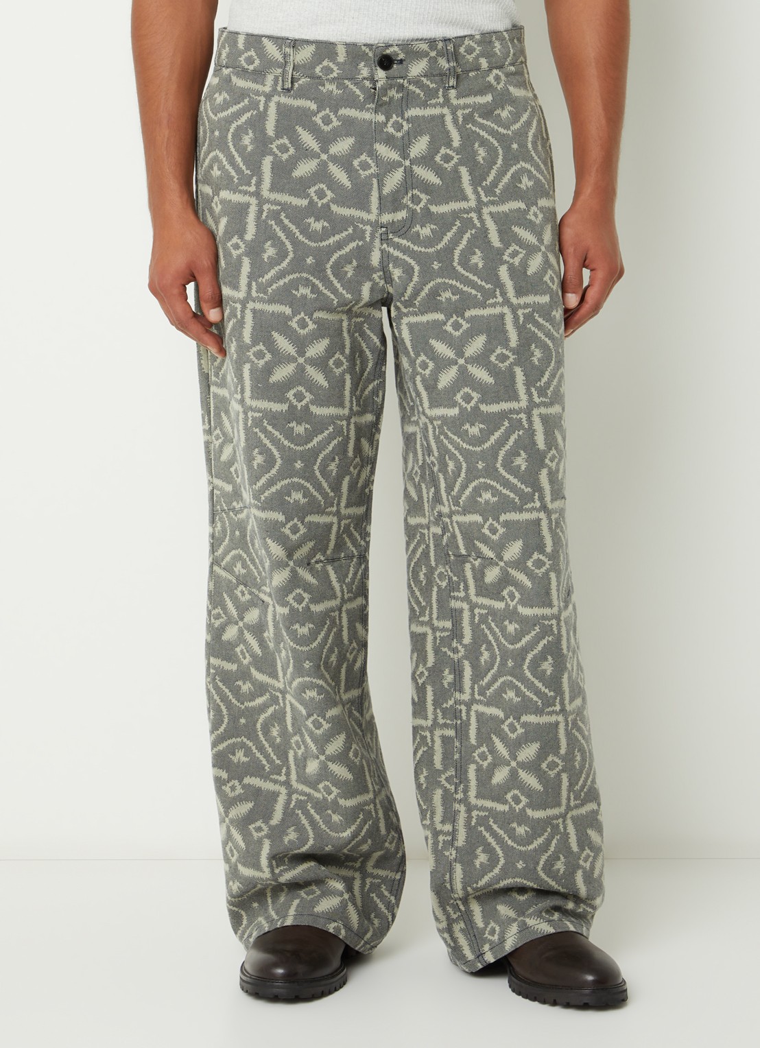 SAMSØE SAMSØE Bruce wide fit chino met print - detail 4 olijfgroen