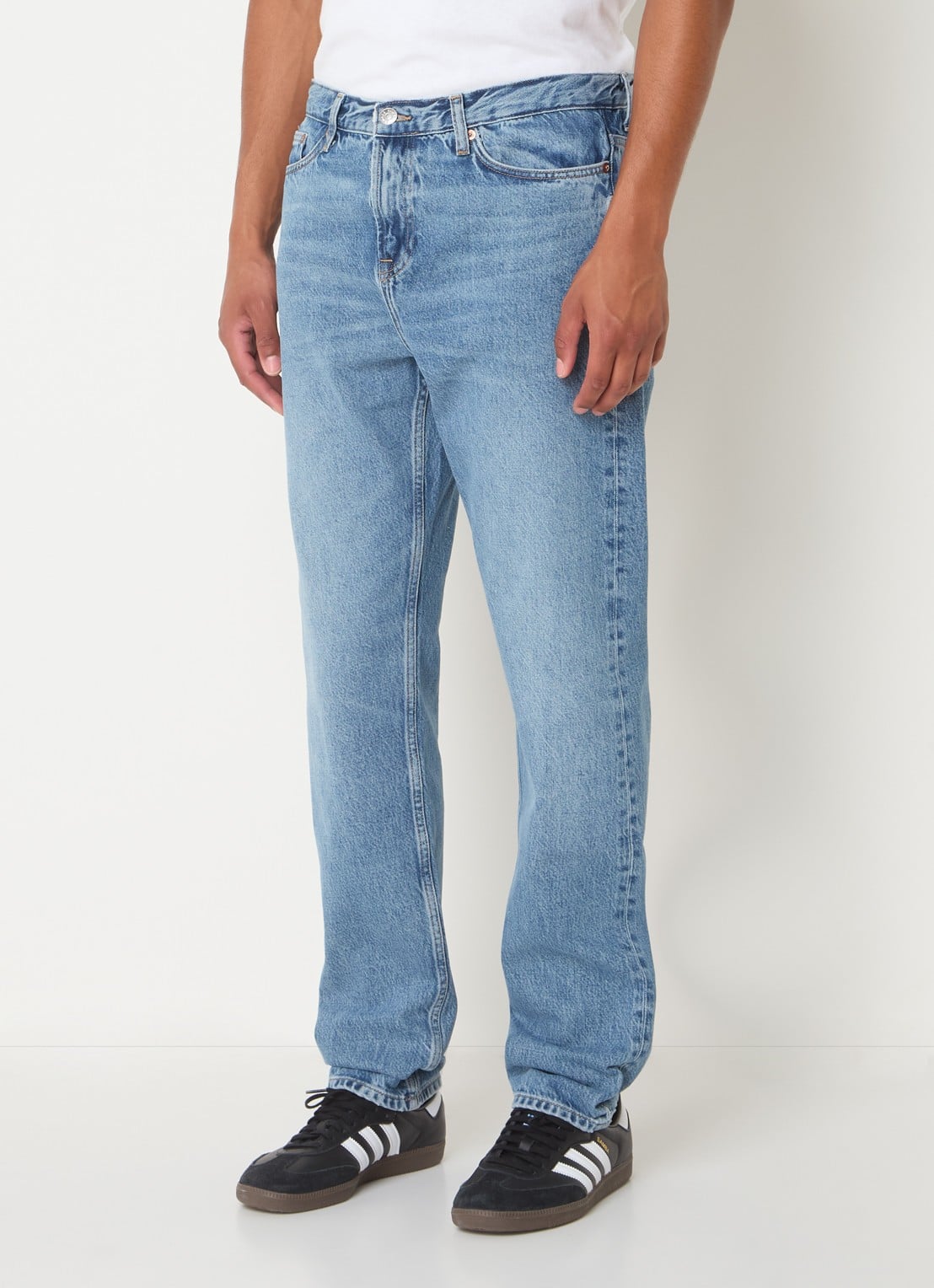 SAMSØE SAMSØE Cosmo straight leg jeans van  katoen met medium wassing - detail indigo