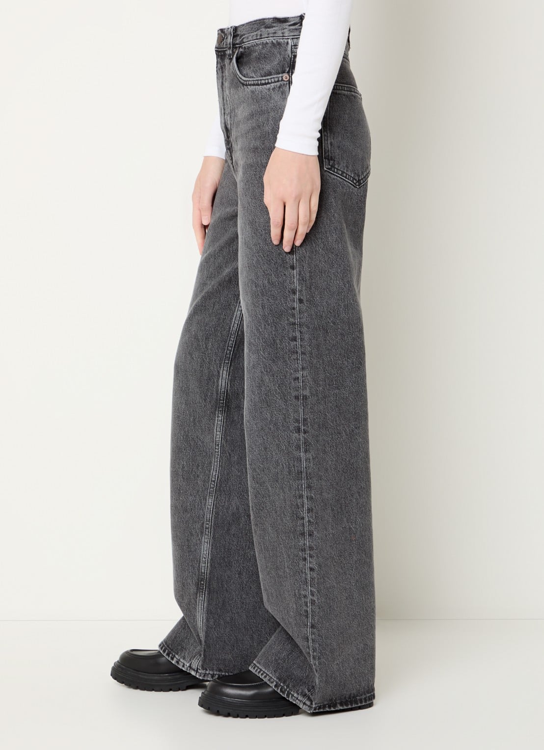 SAMSØE SAMSØE Rebecca loose fit jeans met gekleurde wassing - detail 4 antraciet