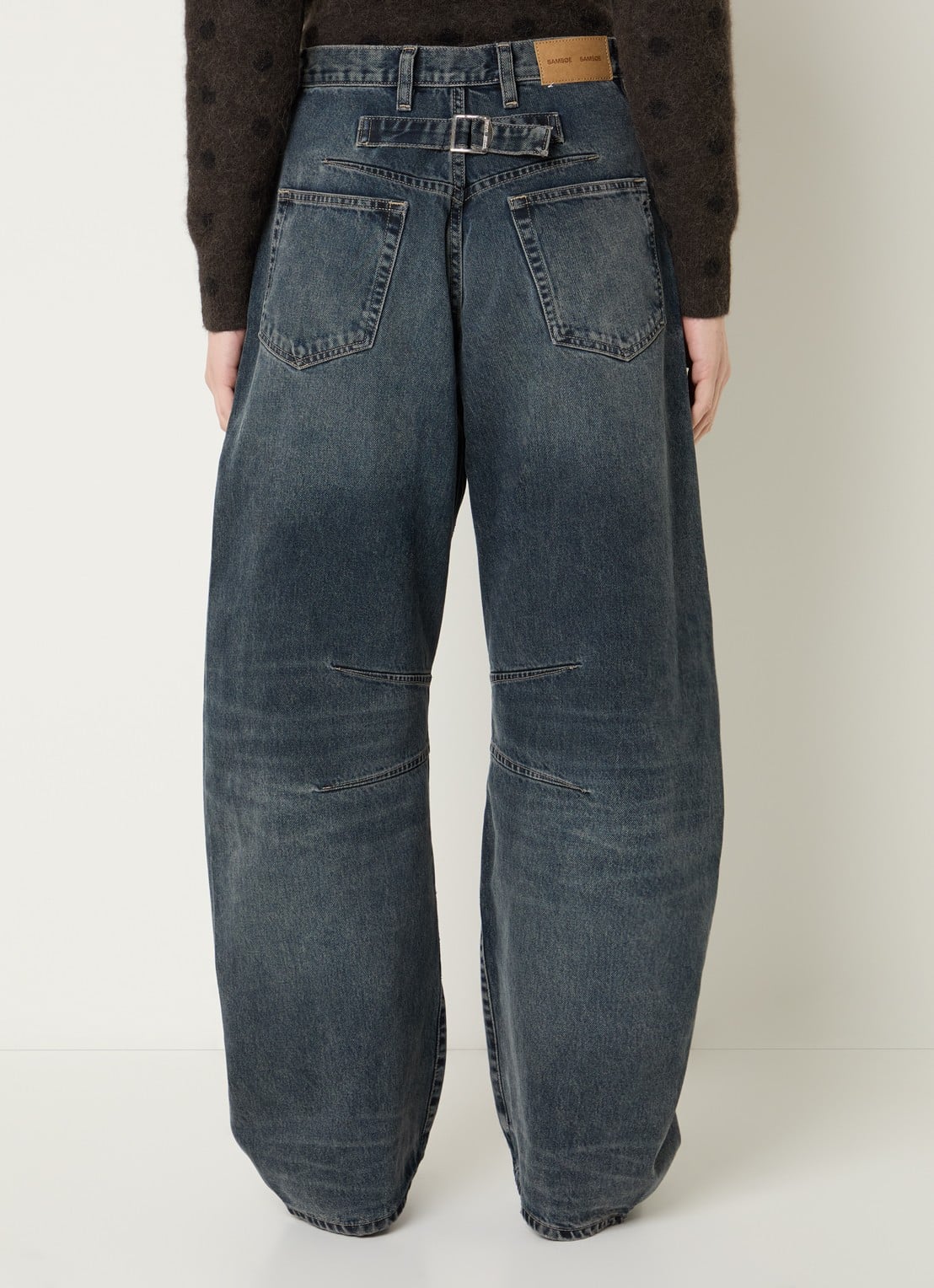 SAMSØE SAMSØE Saharpo mid waist wide fit jeans met medium wassing - achterkant jeans
