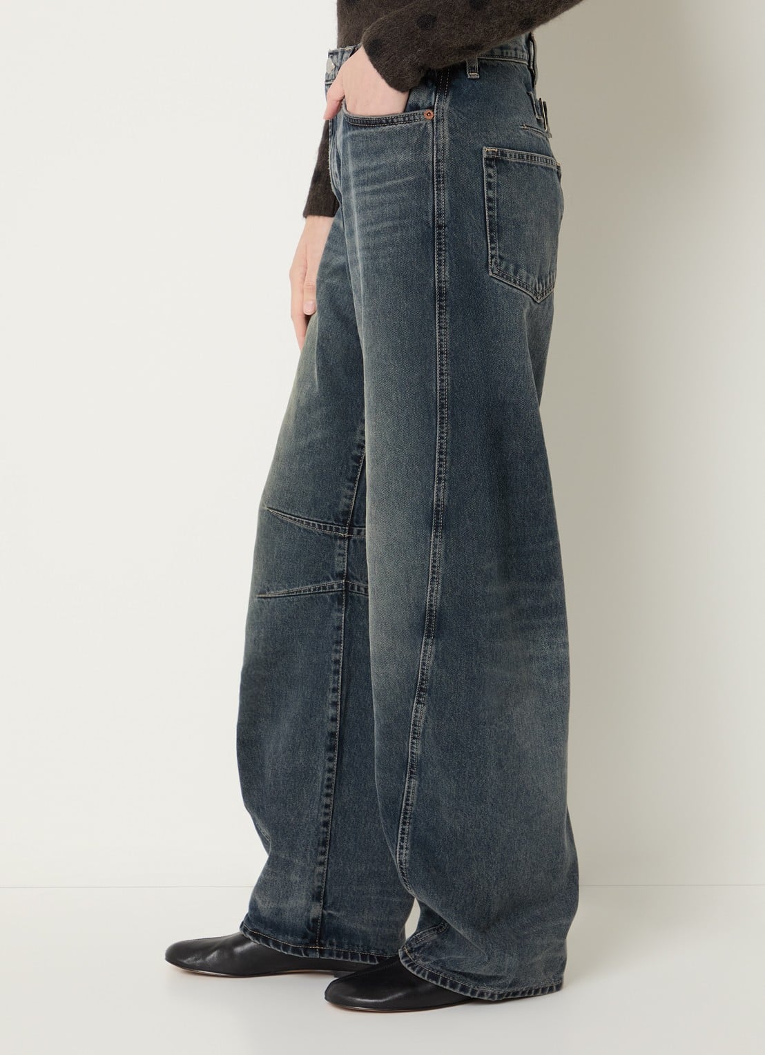 SAMSØE SAMSØE Saharpo mid waist wide fit jeans met medium wassing - detail 5 jeans