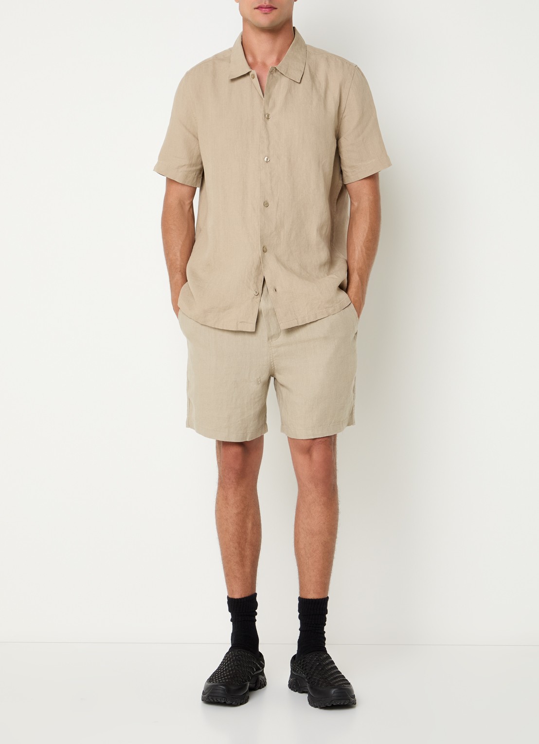 SAMSØE SAMSØE Sajabari straight fit korte broek van linnen - voorkant 4 beige
