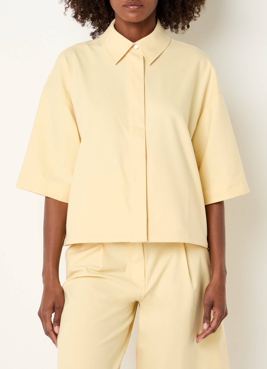 SAMSØE SAMSØE Salulu blouse met stretch - detail 4 lichtgeel