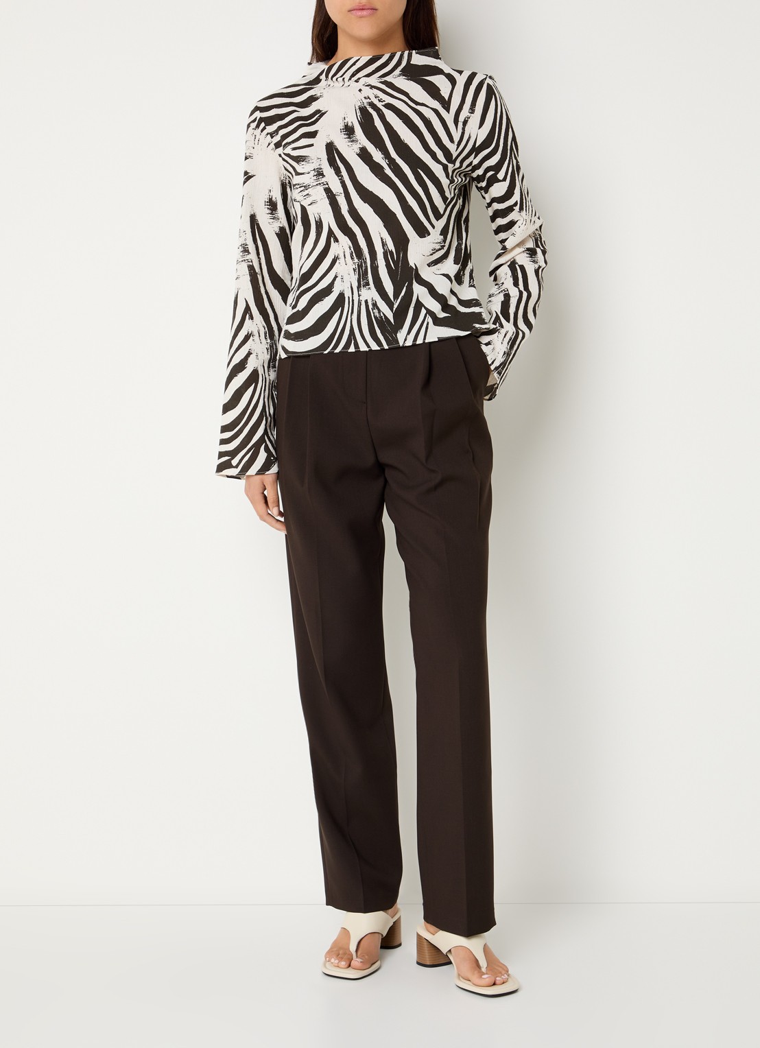 SAMSØE SAMSØE Samiller top in linnenblend met zebraprint - voorkant 3 gebroken wit