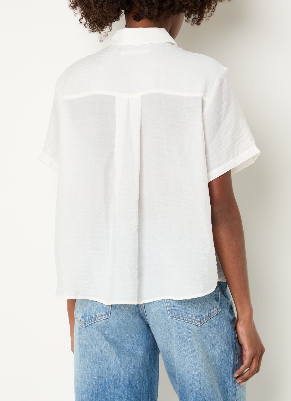 SAMSØE SAMSØE Saminna semi-transparante blouse in zijdeblend met structuur - achterkant gebroken wit