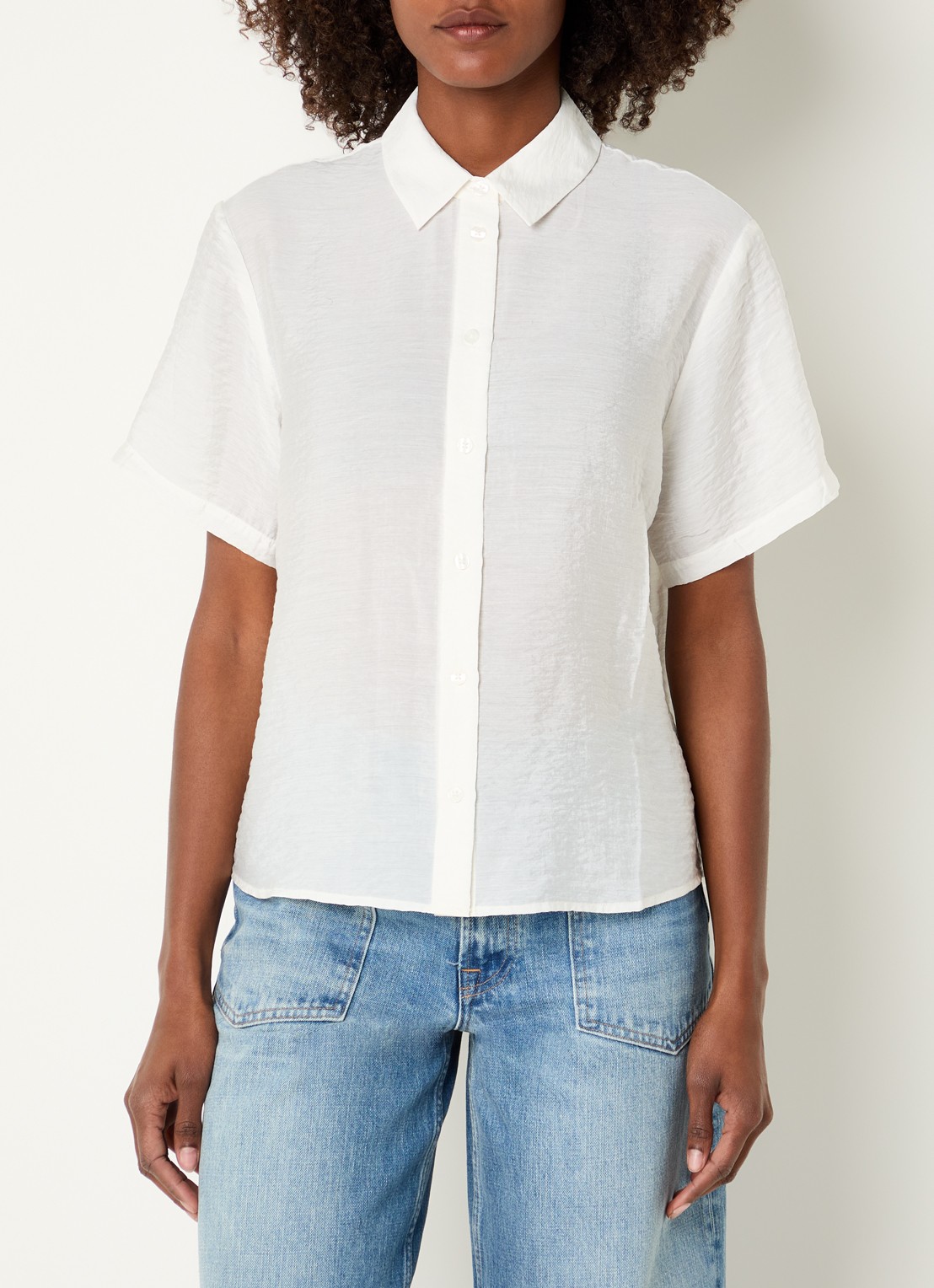 SAMSØE SAMSØE Saminna semi-transparante blouse in zijdeblend met structuur - detail 4 gebroken wit
