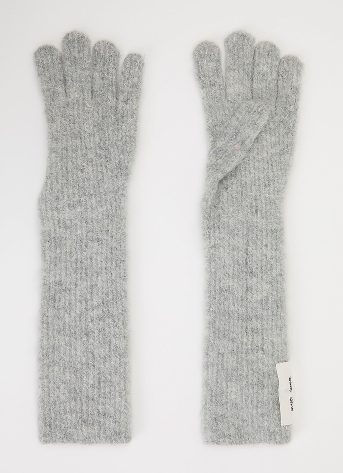 SAMSØE SAMSØE Sarue Long handschoenen in alpaca wolblend - voorkant grijsmele