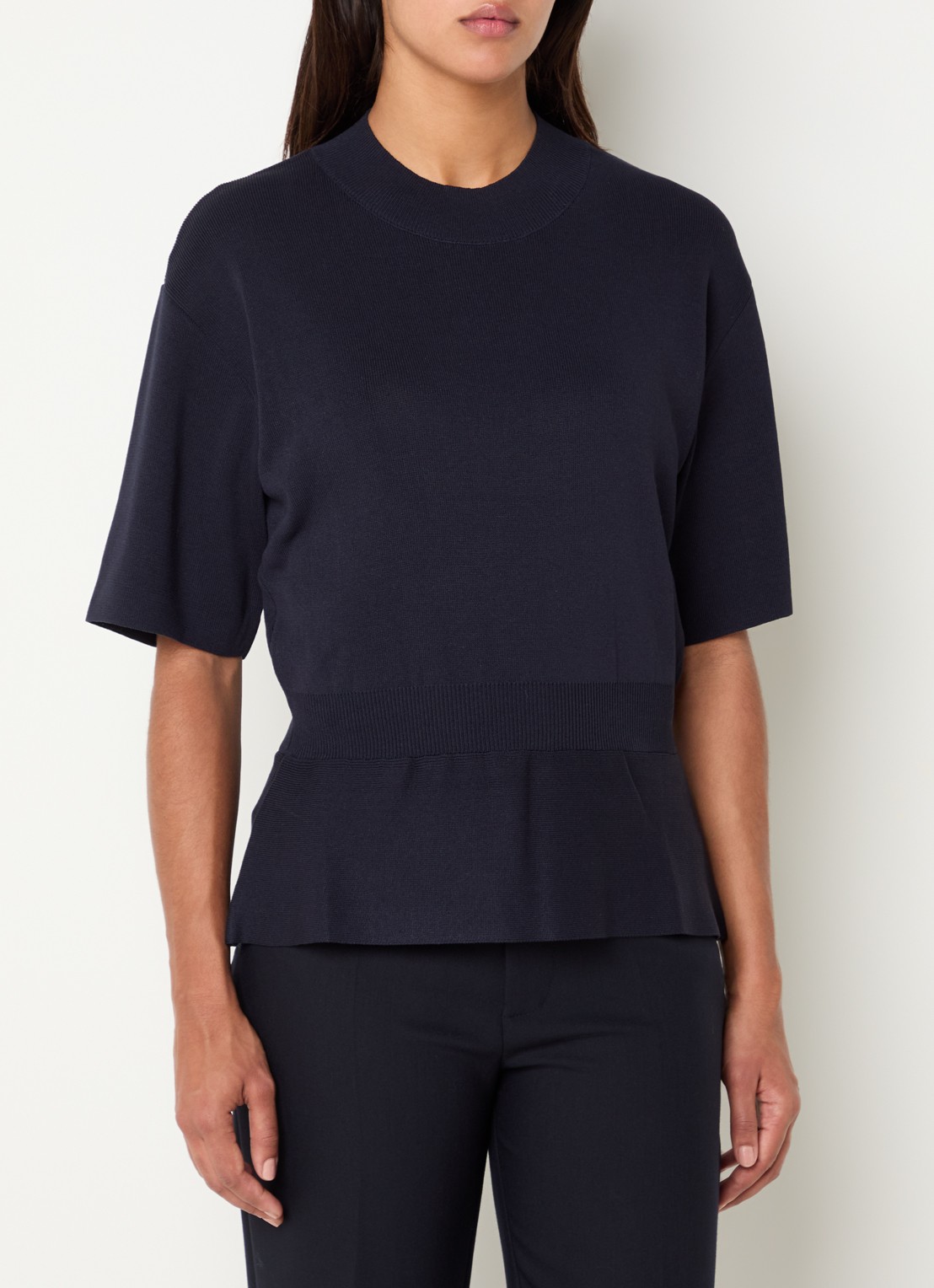 SAMSØE SAMSØE Satatiana fijngebreide top met peplum - detail 4 donkerblauw