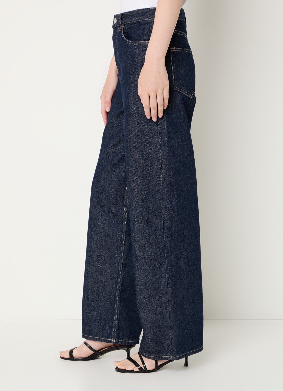 SAMSØE SAMSØE Shelly loose fit jeans met donkere wassing en steekzakken - detail 2 donkerblauw