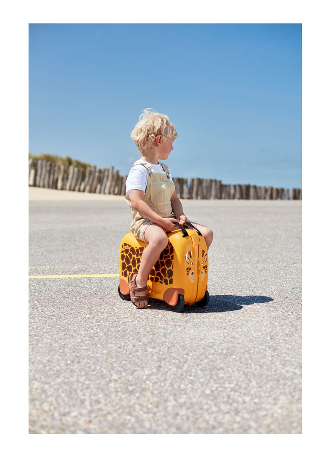 Samsonite Dream2Go spinner 38 cm - voorkant 2 abrikoos