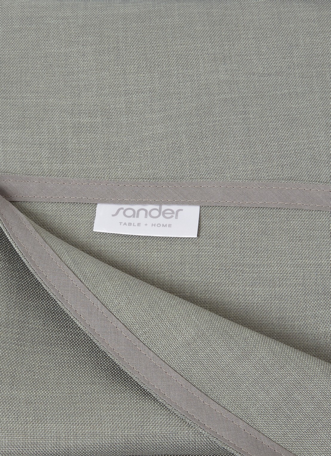 Sander Loft tafelkleed van polyester 170 cm  - detail 3 bronsgroen