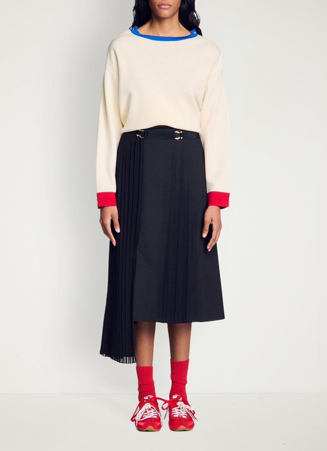 Sandro Asymmetrische midi rok met plooidetail - detail 3 zwart