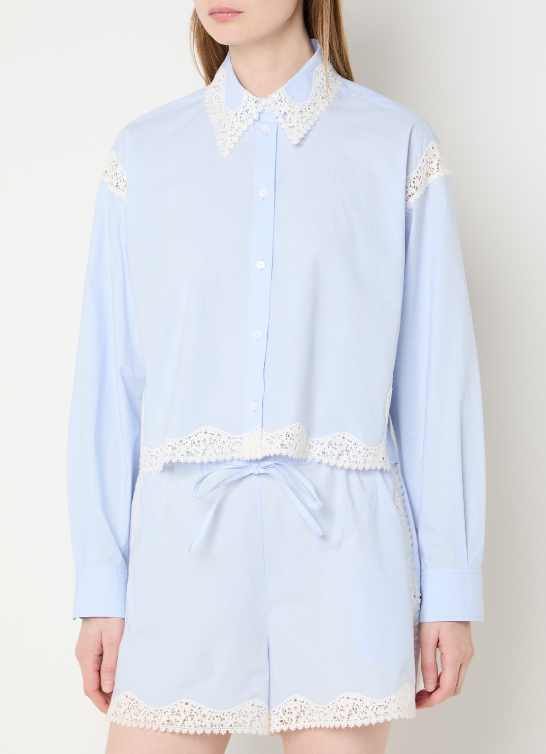 Sandro Blouse met details van kant - detail 4 lichtblauw