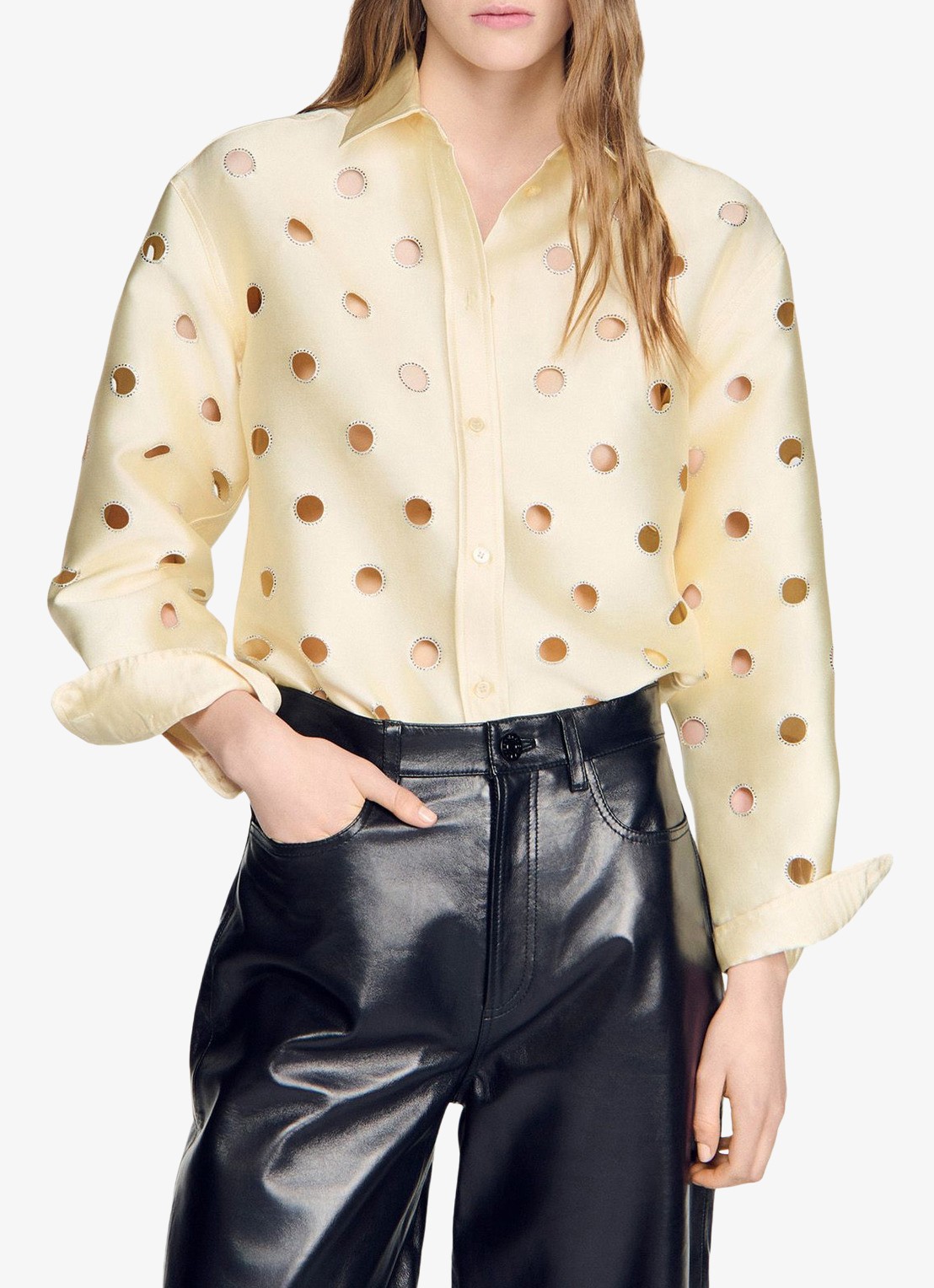 Sandro Blouse met opengewerkt dessin en strass - detail 4 vanillegeel
