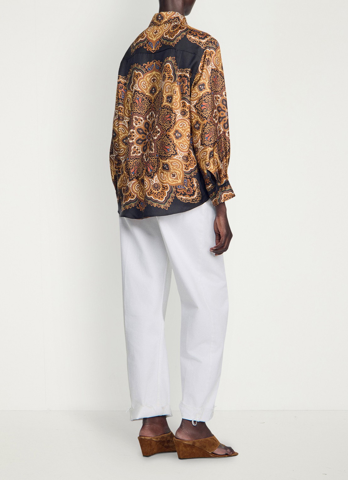 Sandro Blouse van zijde met print - achterkant bruin