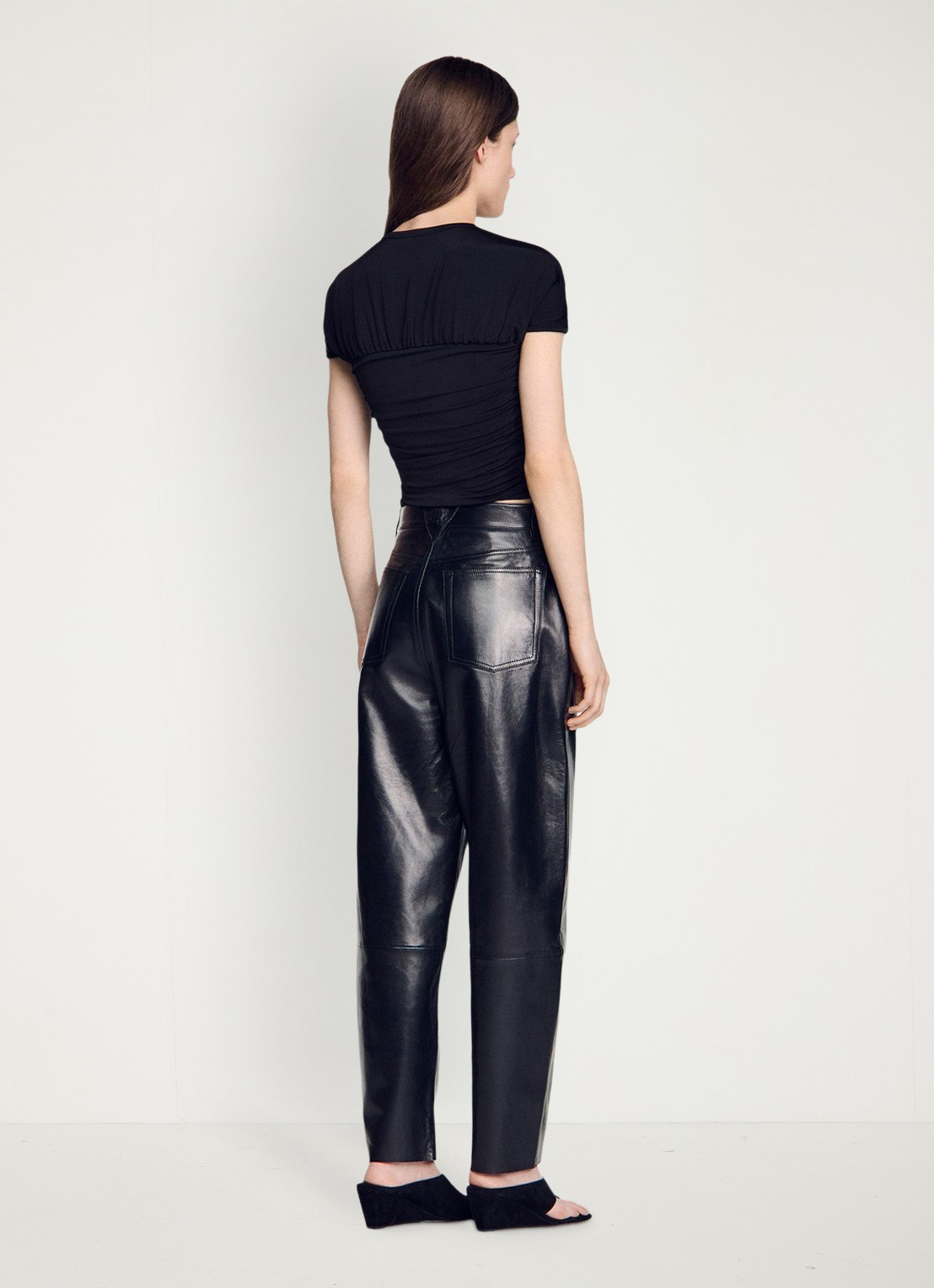 Sandro Crop top met cut-out detail - achterkant zwart