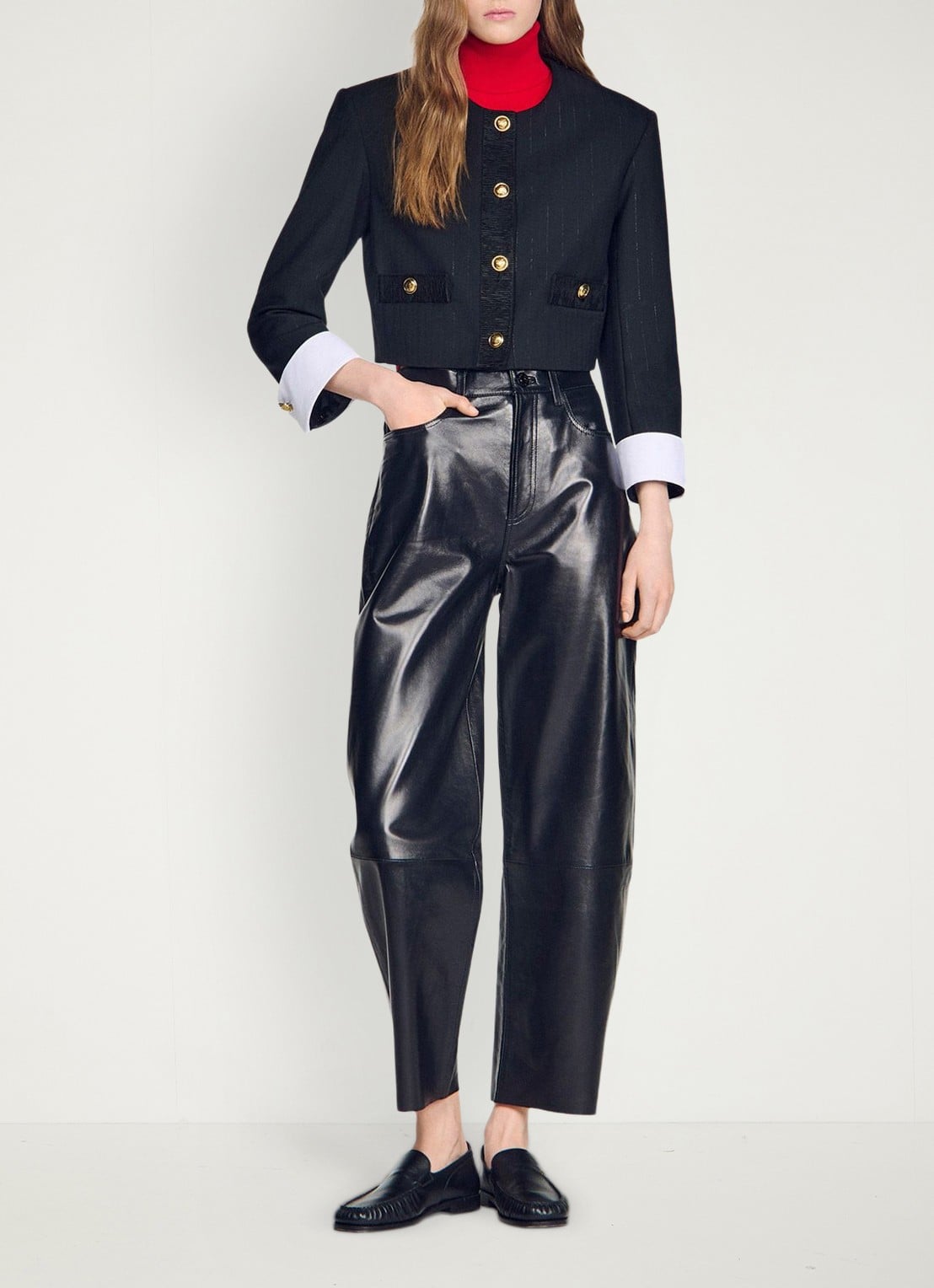 Sandro Cropped blazer in wolblend met lurex en krijtstreep - voorkant 3 zwart