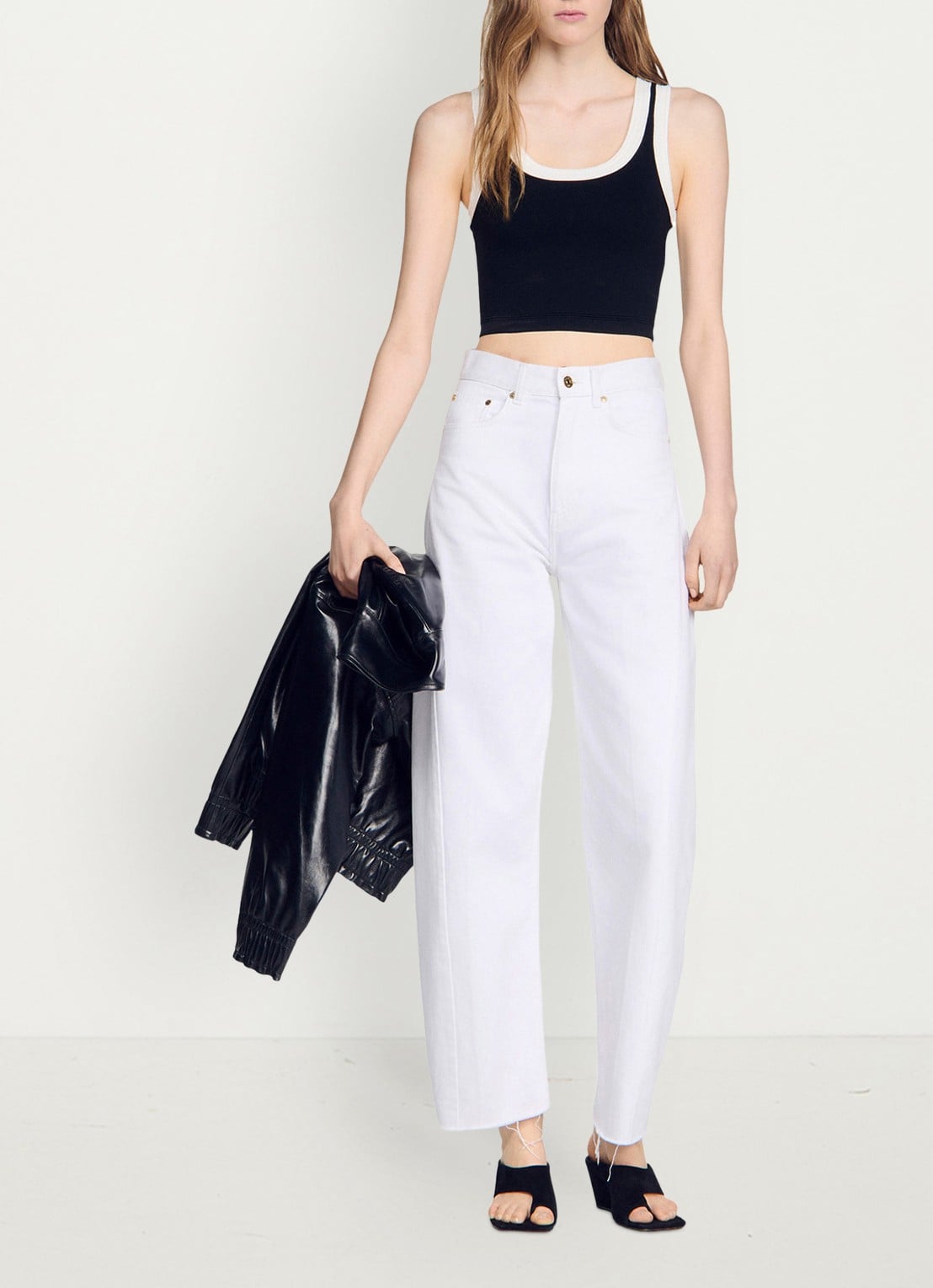 Sandro Cropped tanktop met contrasterende kleuren - voorkant 7 zwart