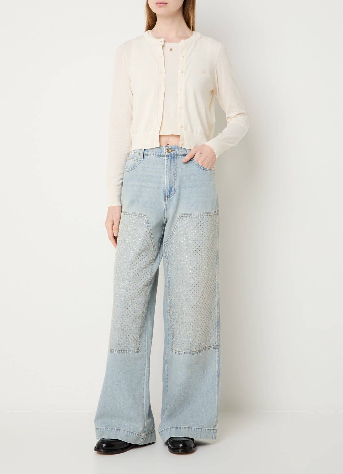 Sandro Fijngebreid cropped vest met logo - voorkant 4 beige