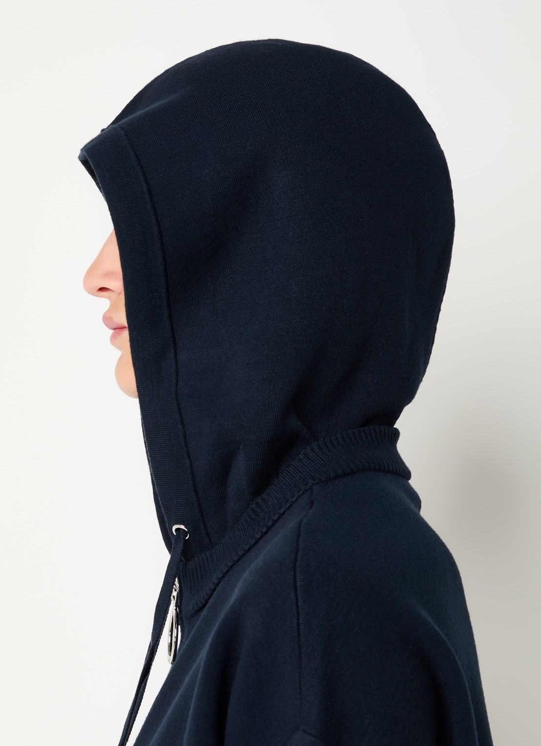 Sandro Fijngebreid cropped vest met opgestikte zakken  - detail 3 donkerblauw