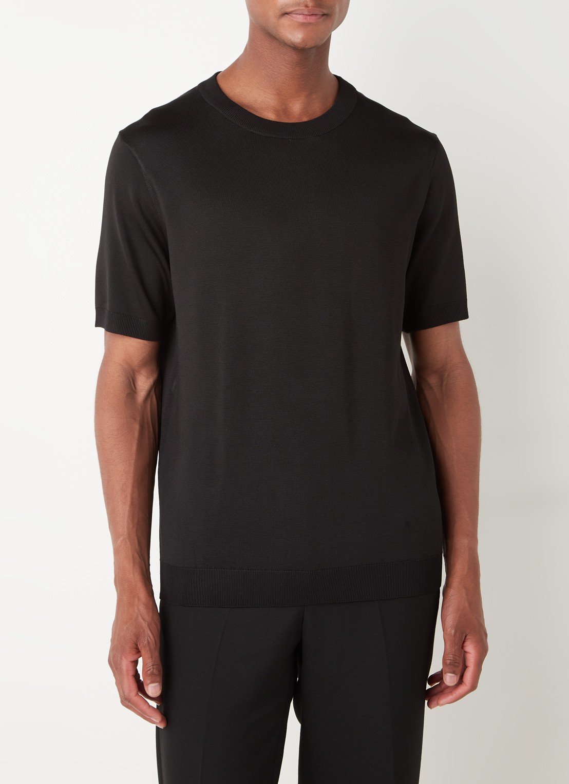 Sandro Fijngebreid T-shirt met ronde hals - detail 2 zwart