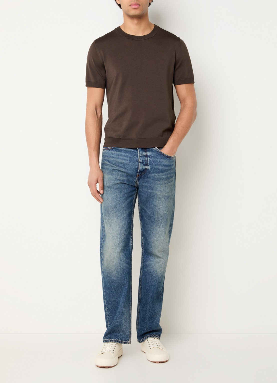 Sandro Fijngebreid T-shirt met ronde hals - voorkant 4 chocoladebruin