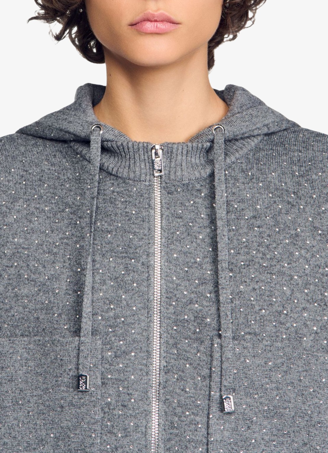 Sandro Fijngebreid vest met strass - detail 3 grijs