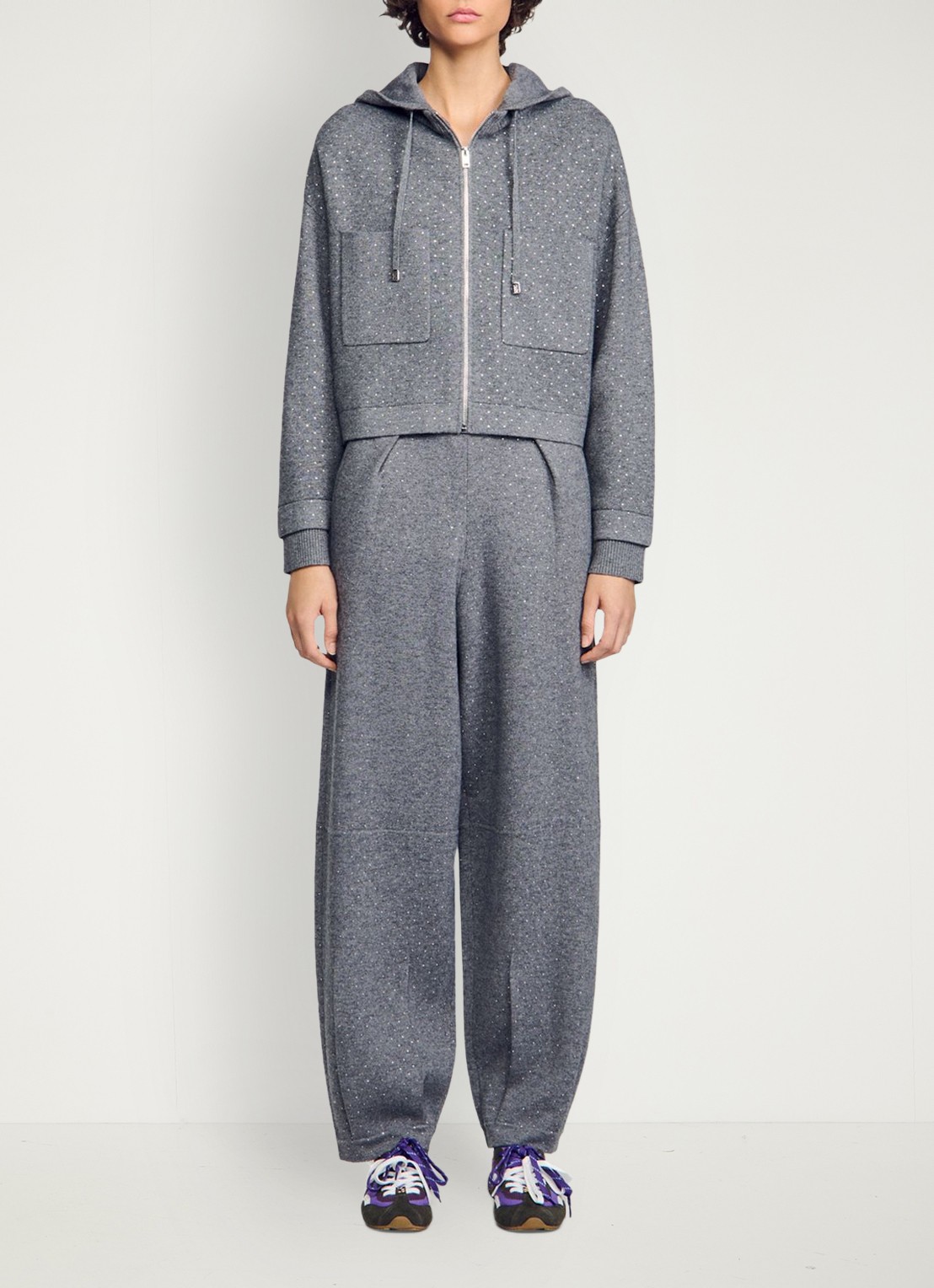 Sandro Fijngebreid vest met strass - voorkant 6 grijs