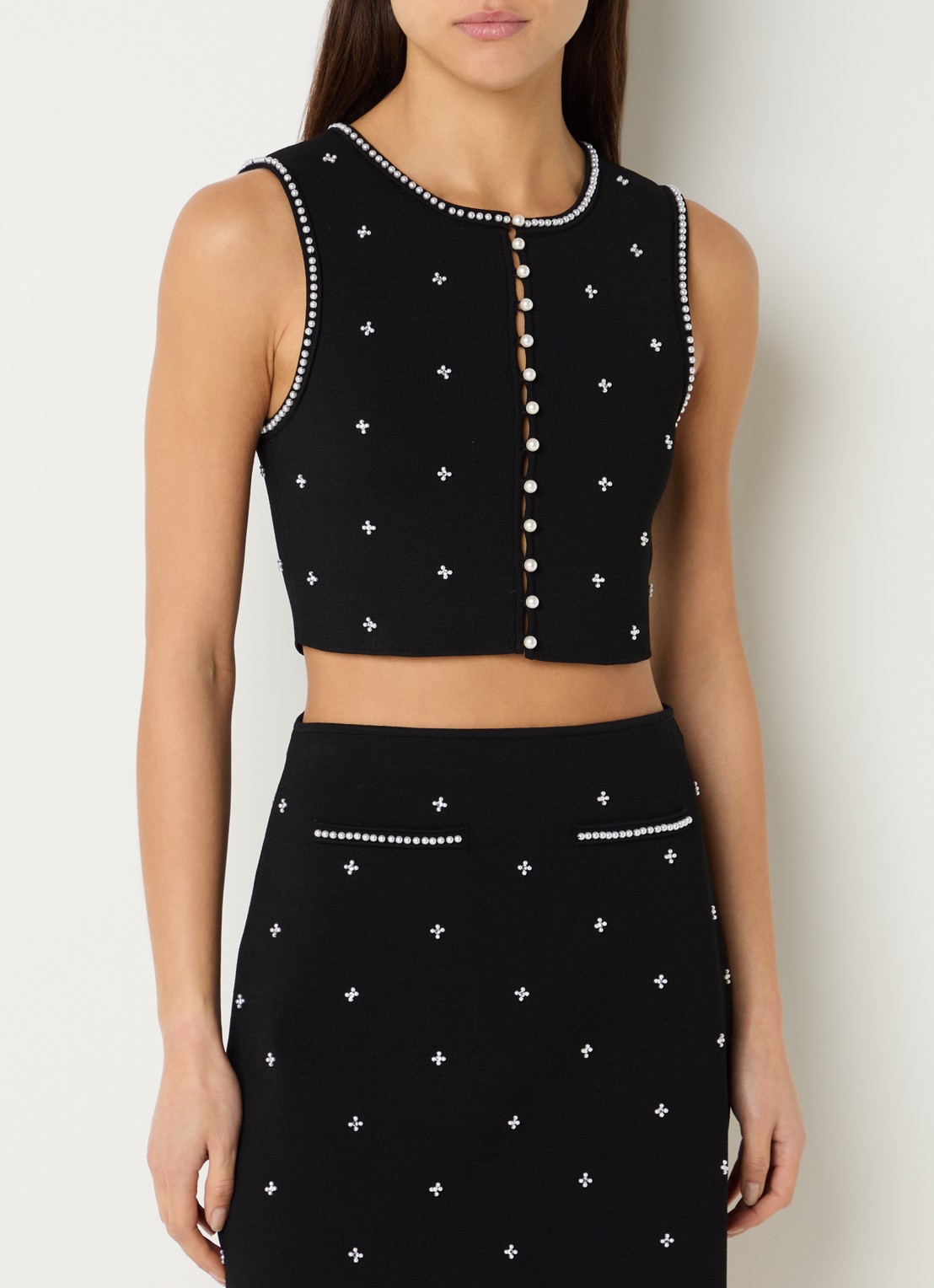 Sandro Fijngebreide crop top met imitatieparels - detail 4 zwart