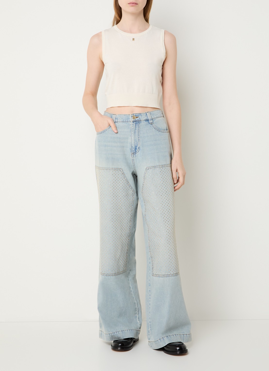 Sandro Fijngebreide crop top met logo - voorkant 2 beige