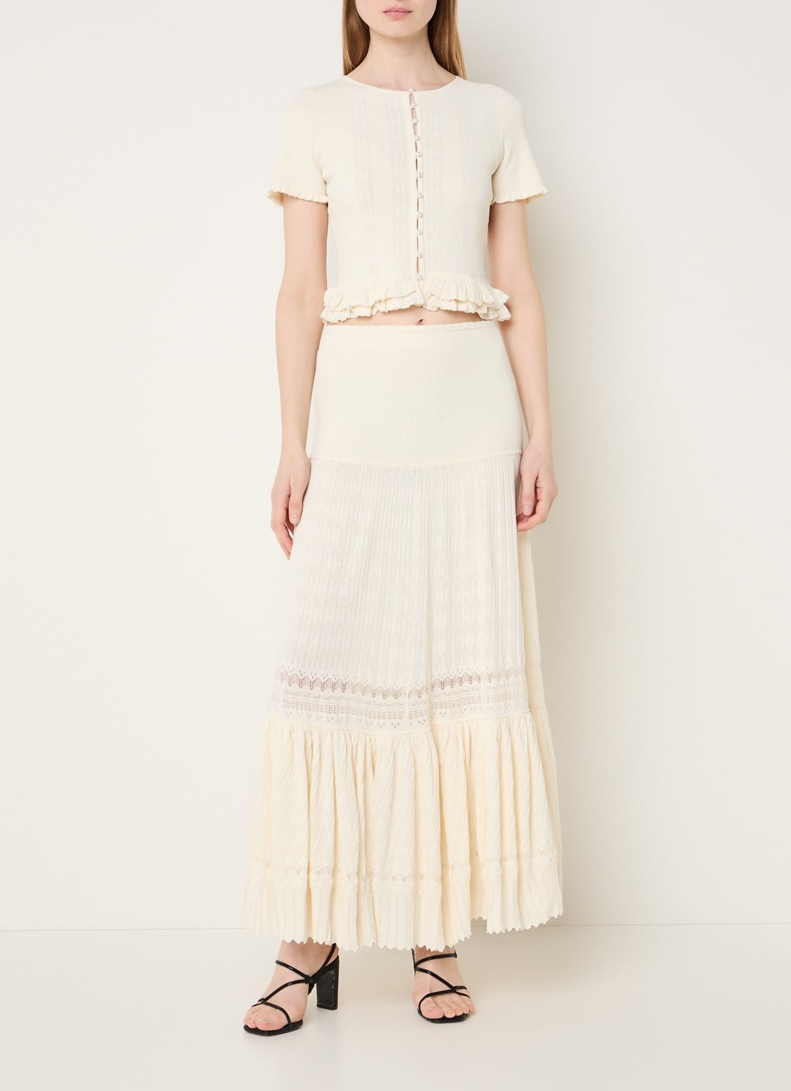 Sandro Fijngebreide crop top met ruches - voorkant 2 gebroken wit