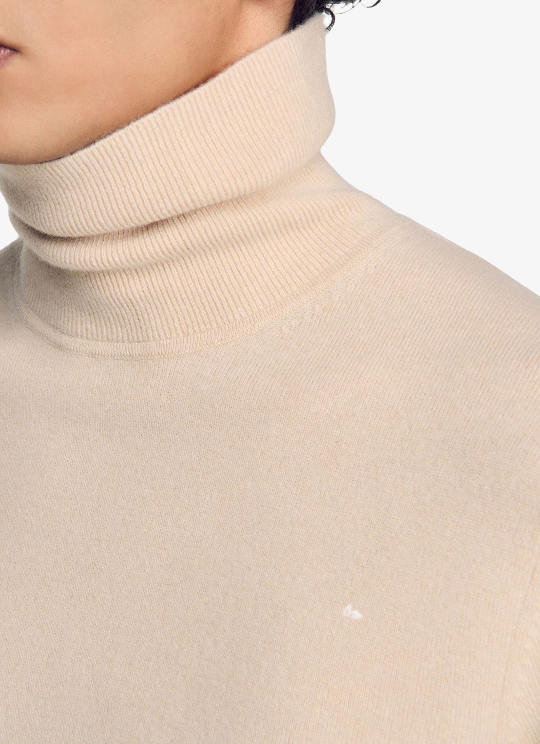 Sandro Fijngebreide trui met col van kasjmier - detail 6 beige