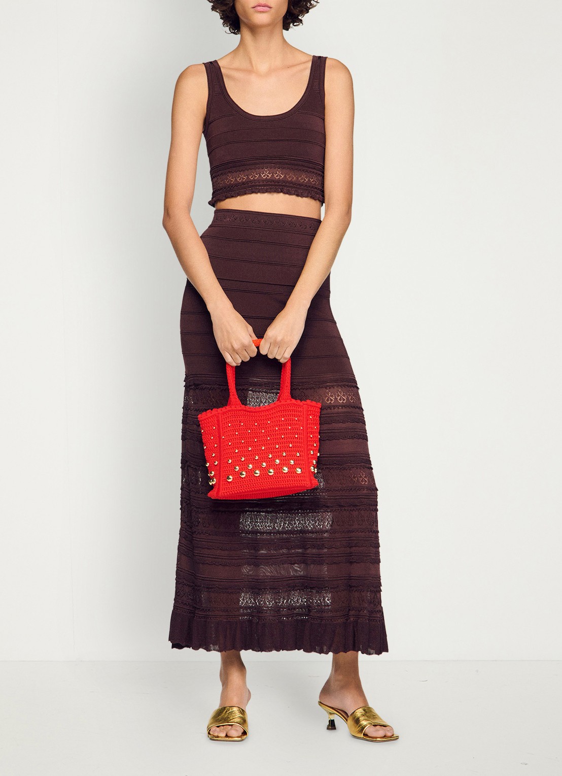 Sandro Handtas van crochet met studs - detail 6 steenrood