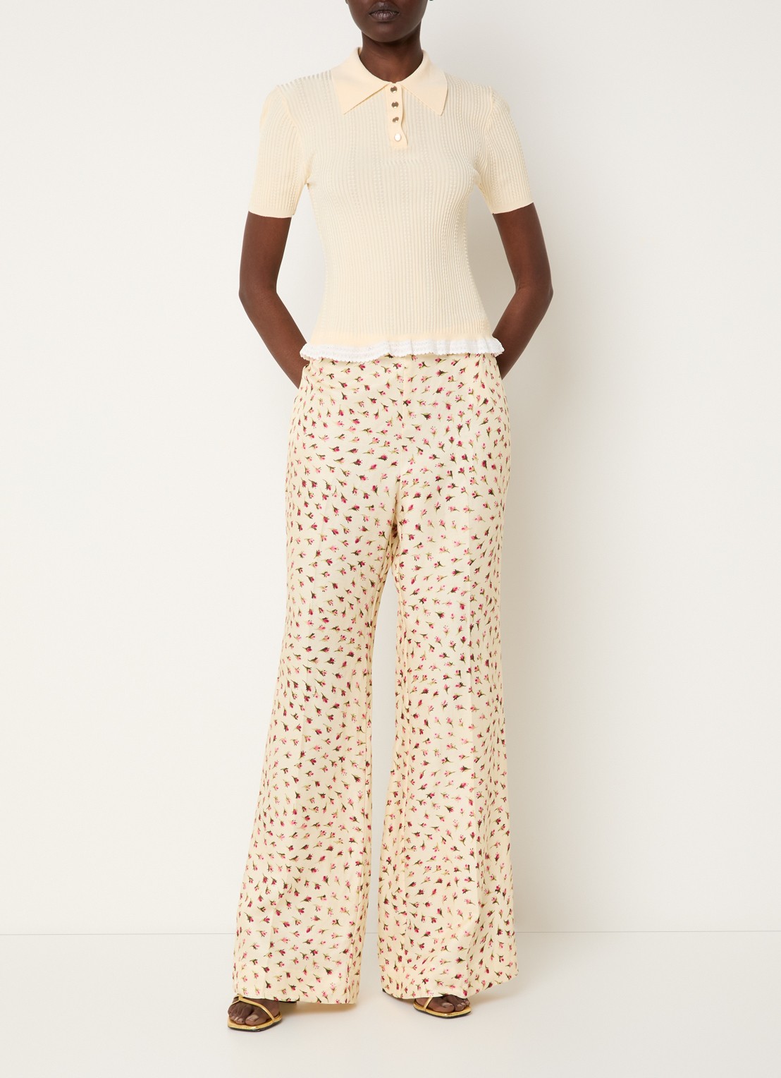 Sandro High waist flared fit pantalon in linnenblend met bloemenprint - voorkant 2 lichtgeel
