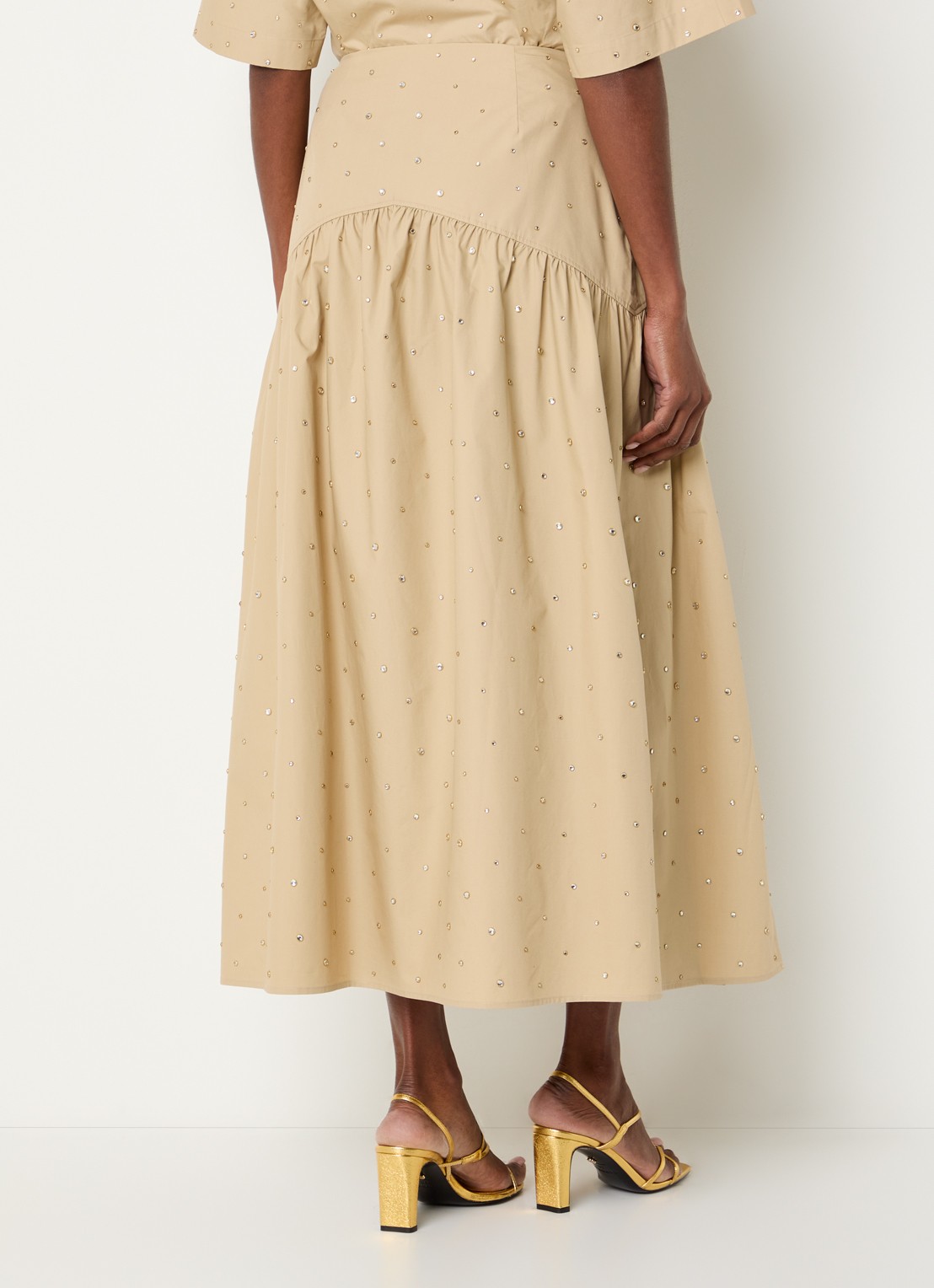 Sandro High waist maxi rok met studs - achterkant beige