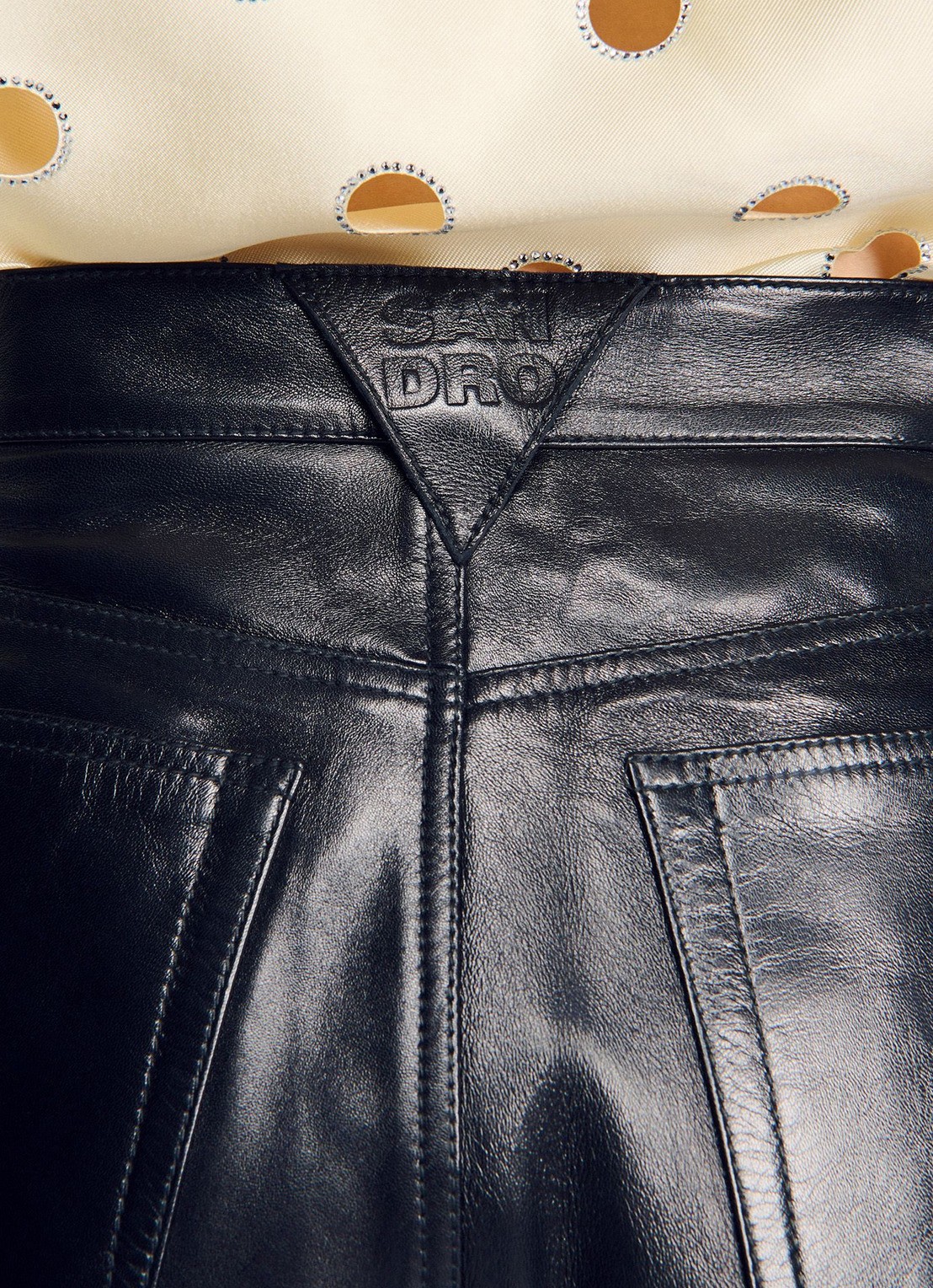 Sandro High waist straight fit broek van lamsleer - detail 3 zwart