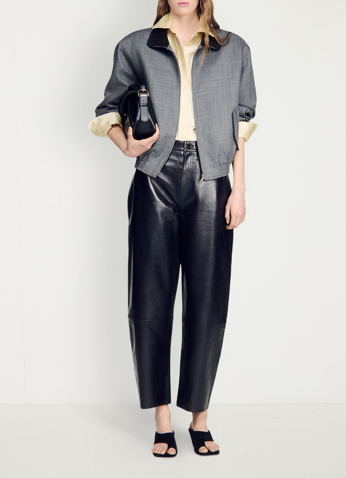 Sandro High waist straight fit broek van lamsleer - voorkant 7 zwart