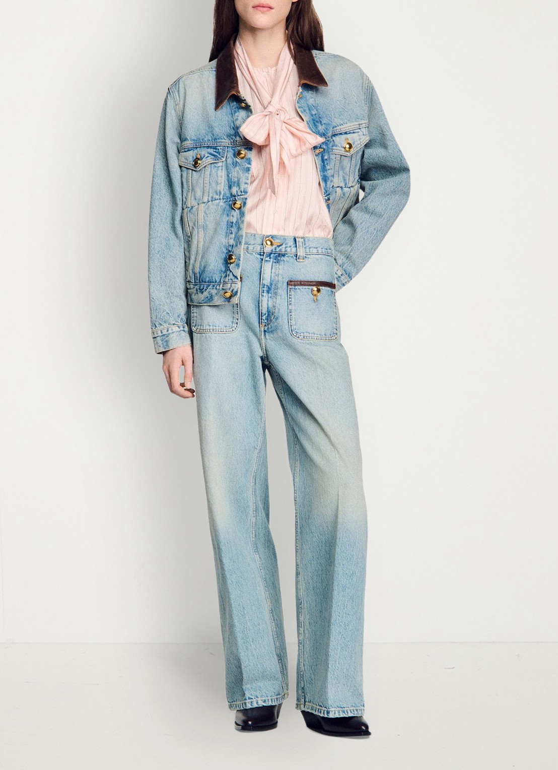 Sandro High waist straight leg broek van denim met lichte wassing en opgestikte zakken - voorkant 6 blue jean / blauw