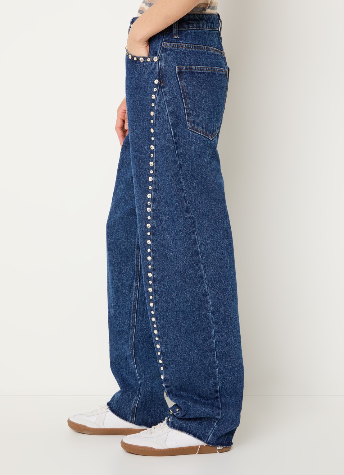 Sandro High waist straight leg jeans met donkere wassing en strass - detail 4 indigo