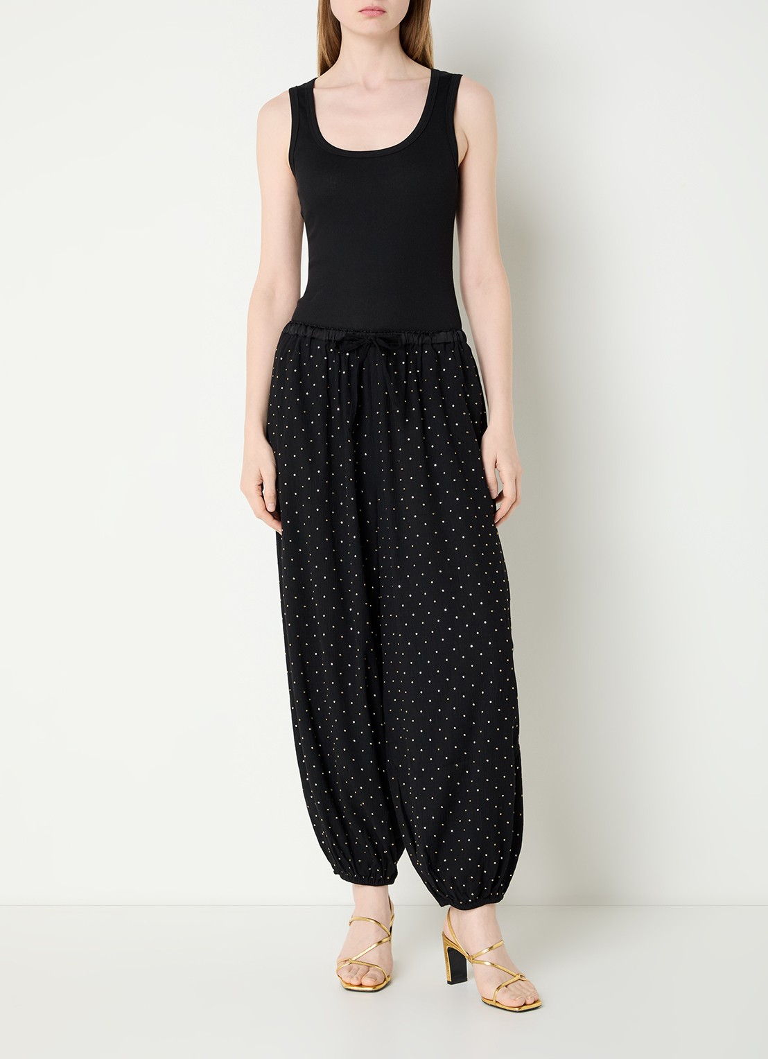 Sandro High waist tapered fit broek met strass - voorkant 4 zwart
