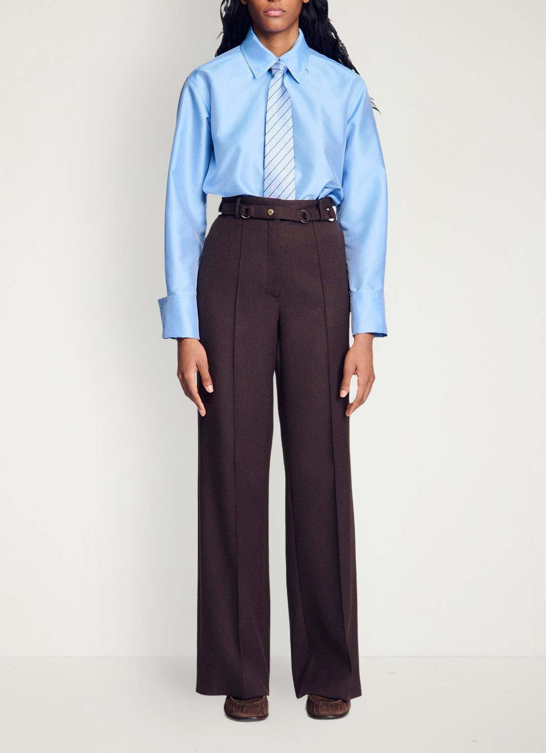 Sandro High waist wide fit pantalon in wolblend met ceintuur - voorkant 2 lichtbruin